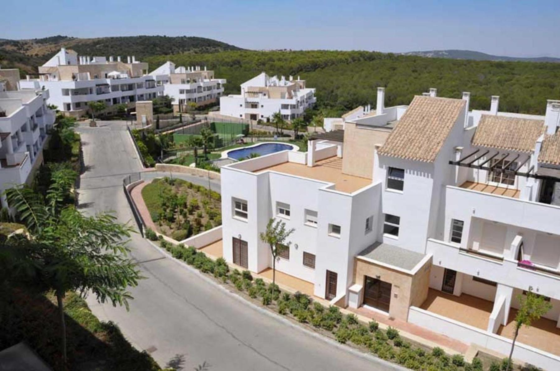 2127-Superb 2 Bedrooms , Lovely Terraces And Pool San Roque  Exterior foto